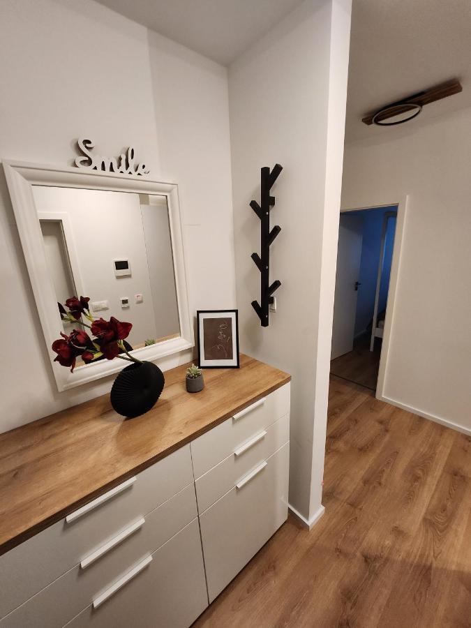 Mickey Apartment Old Town براتسيلافا المظهر الخارجي الصورة